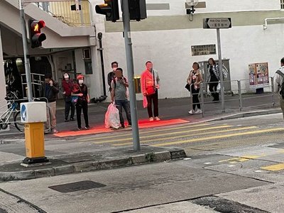 香港衝紅燈違例紀錄點樣查？一文睇清申請方法及法律須知